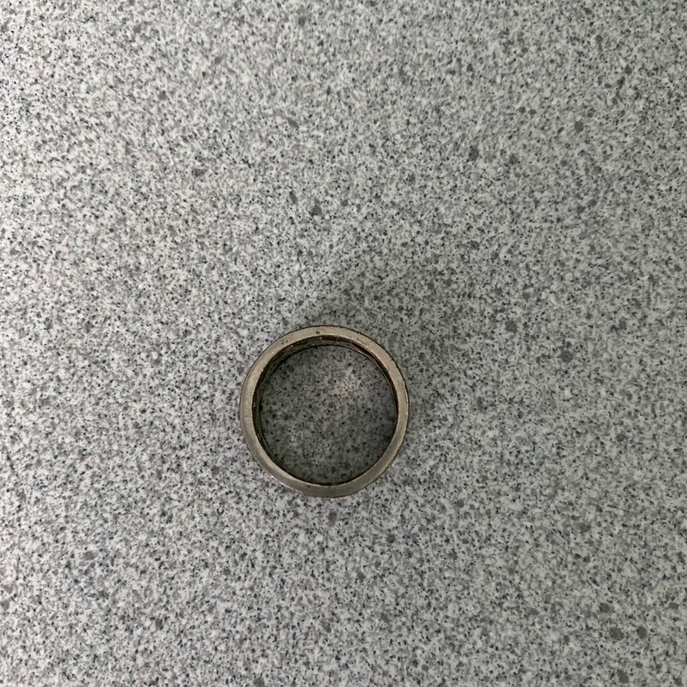 Ring - Picture 6 of 7